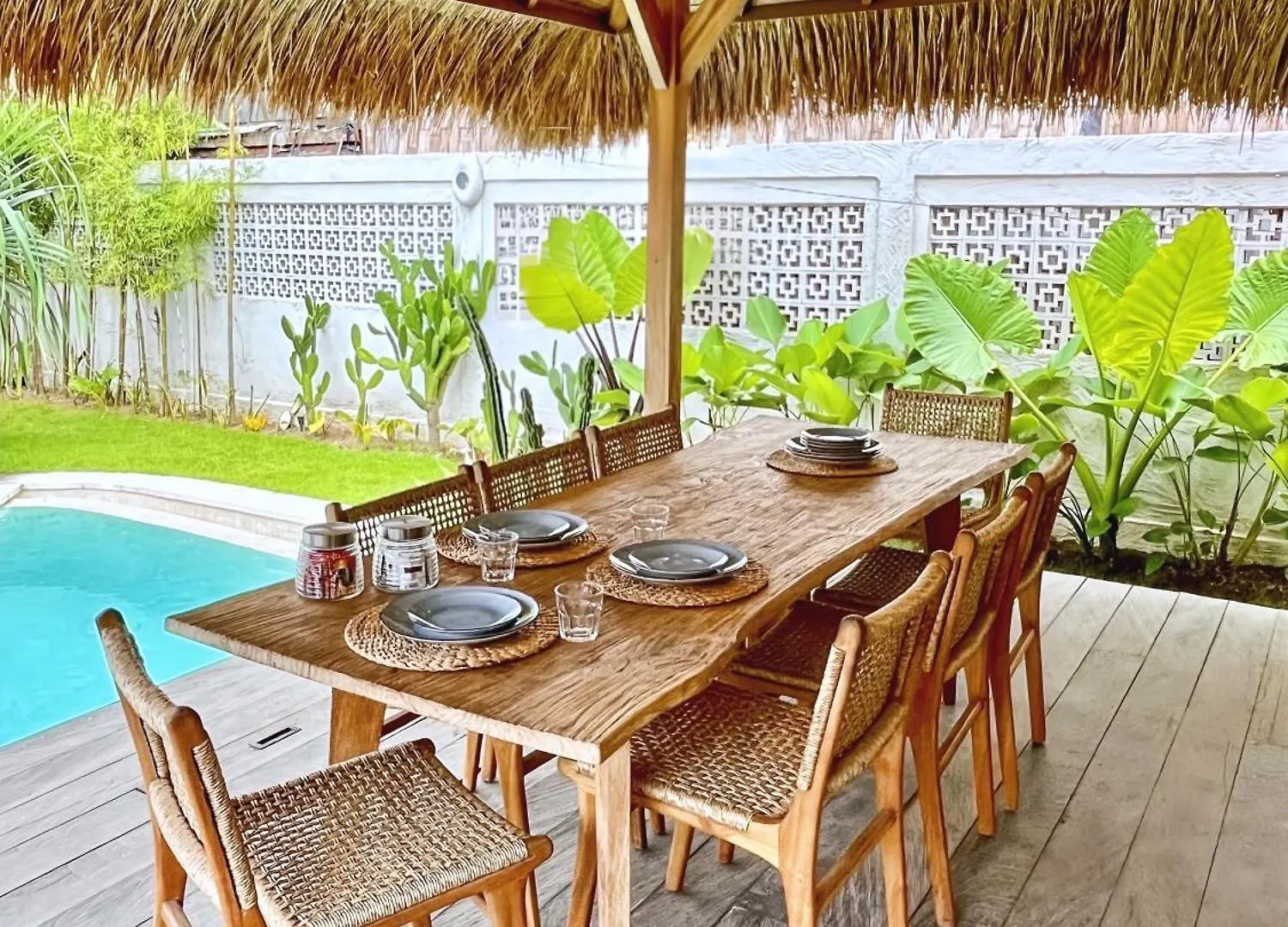 Villa Belimbing Bingin Beach Bali Pecatu  Pecatu (Bali)